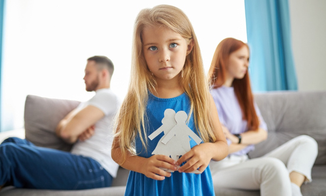 Non à l'exclusion parentale !