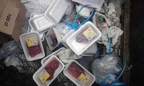 Arrêtons de gaspiller la nourriture dans les magasins