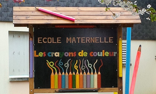 Non à la fermeture de la 4ème classe de l’école maternelle