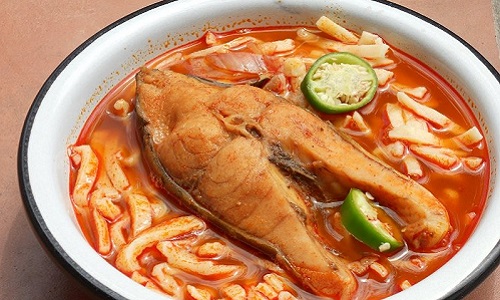 Pour de l'alimentation Hongroise dans leurs magasins!