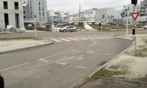 Rétablissons la sécurité pour les feux du boulevard Chicago suite à un accident mortel