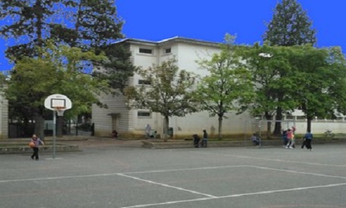 Sauvons la maîtresse !