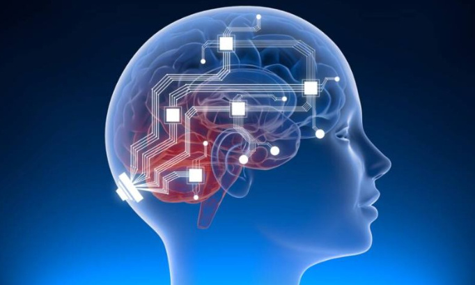 Implanté une puce dans notre cerveau