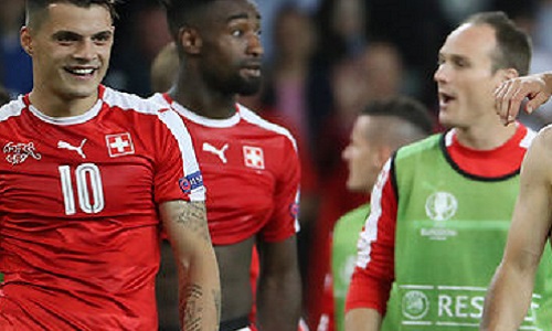 Ensinar os franceses a saber perder.