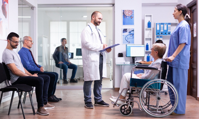 Pour le respect du secret médical dans les centres de soins !