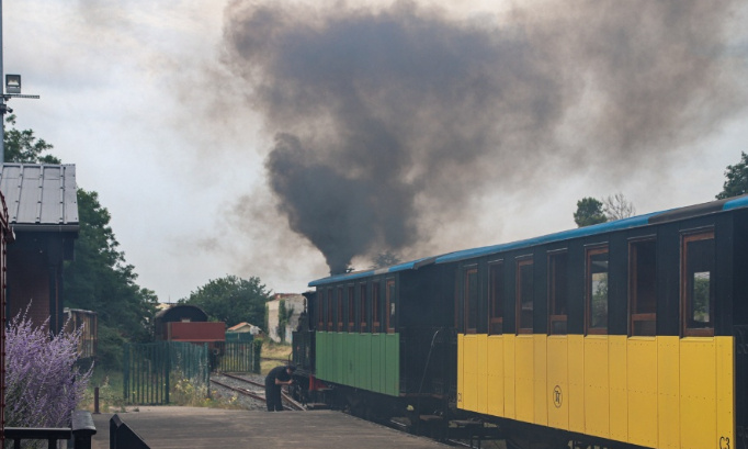 Stoppons les nuisances et la pollution de l'air, sonore et visuelle du Train des Mouettes
