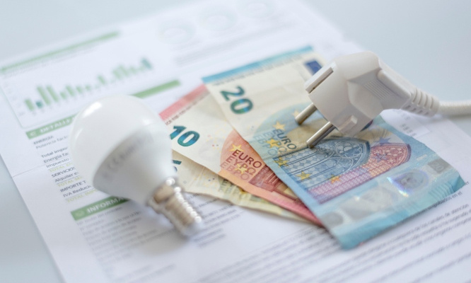 Non à la hausse des tarifs réglementés de l'électricité !