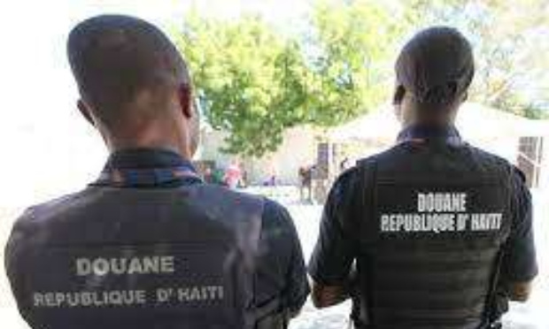 Améliorons les conditions de travail des agents douaniers haïtiens !