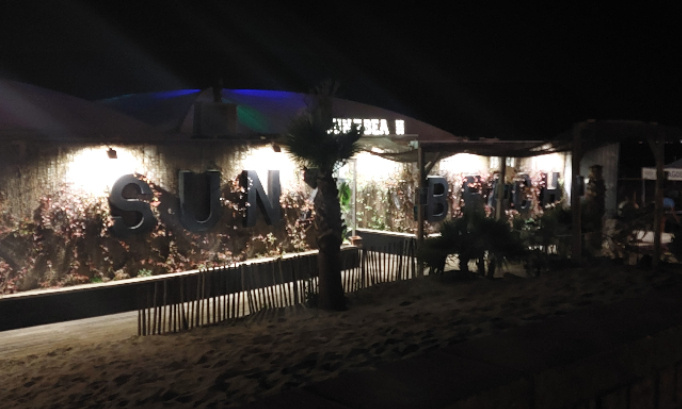 STOP aux nuisances sonores nocturnes caus&eacute;es par la Boite de nuit : "Sun 7 Beach" sur la plage du grau d'Agde