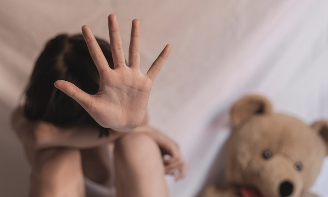Stop au laxisme de la justice : protégeons nos enfants des agresseurs sexuels !