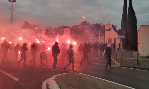 OM : pour la destitution des chefs des groupes de supporters qui ridiculisent notre club !