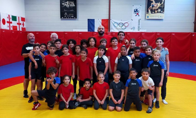 Urgence : soutenons les jeunes sportifs oubliés de Rosny sous Bois.