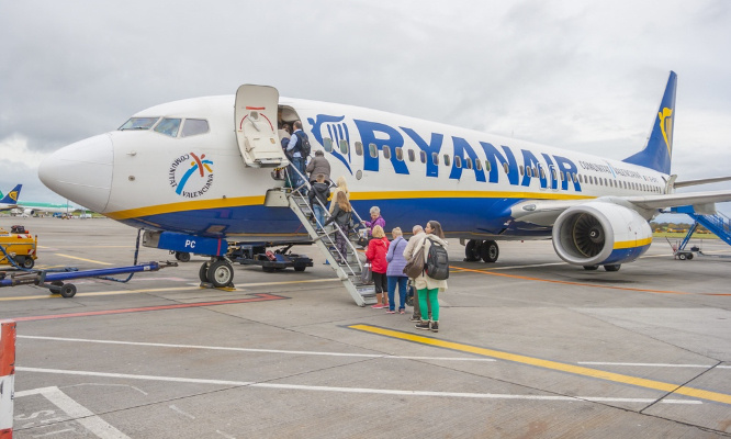 Pour le dédommagement passagers du vol Ryanair FR 65 Marrakech - Paris Beauvais le 02/11 !
