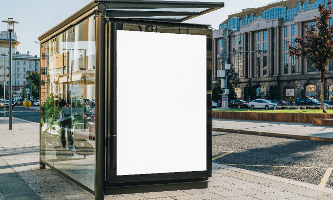 Arrêt de la ligne de bus 941 à l'arrêt de bus Boevange, Helpert