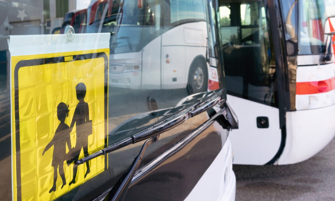 Demande d'accompagnateur dans le bus scolaire suite aux mécontentements et aux inquiétudes des parents !