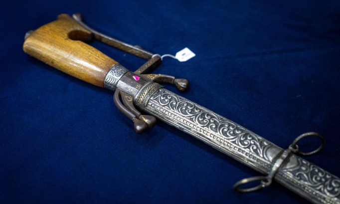 Restitution de l'épée de L'émir Abdelkader !