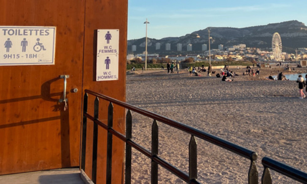 Des toilettes partout à Marseille = ville propre et nos besoins physiologiques respectés