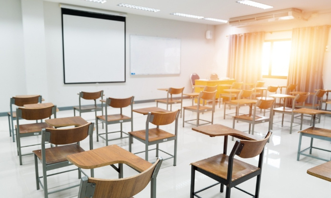 Non à la fermeture de l'école Robinson à Beautor (02800)