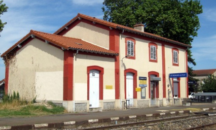 Contre la fermeture de la gare de St Romain le Puy et pour la réouverture de la ligne St Etienne / Clermont Ferrand