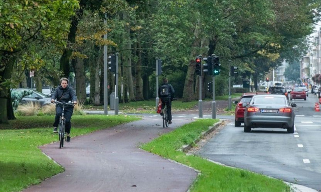 Petitie voor een Rustige Ochtend: Stop de Lawaaiige Ochtend van Koninklijk Berchem Sport