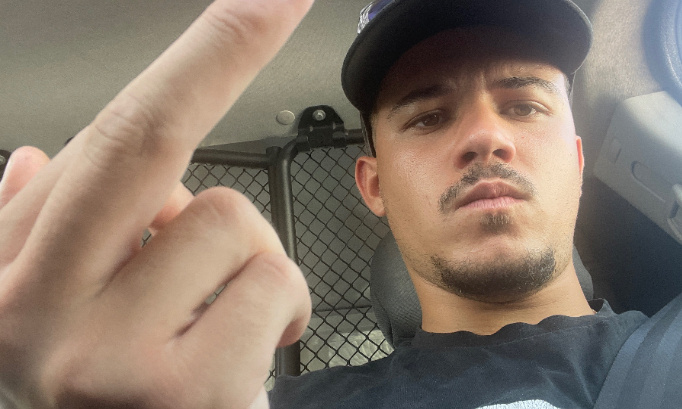 Arr&ecirc;te de casser les couilles sur les horrible