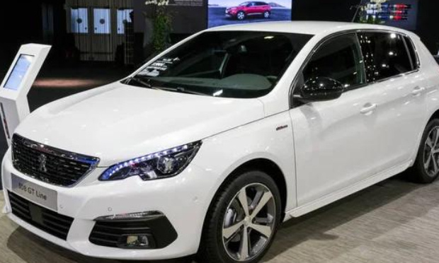 Mettre la peugeot 308 dans GTA Online