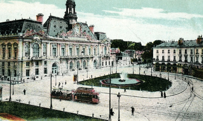 Que l'on veuille bien faire revenir au moins une ann&eacute;e sur deux le bon vieil annuaire t&eacute;l&eacute;phonique ,supprim&eacute; unilat&eacute;ralement  des lors que pages jaunes &amp;pages blanches ont c&eacute;d&eacute; a Solocal ,l'annuaire t&eacute;l&eacute;phonique a son utilit&eacute; ,et son retour attendu pa