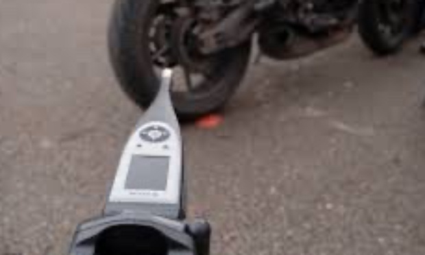 F!ck le contr&ocirc;le technique &amp; malus sonores moto