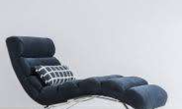 pour le maintien du psychologue a la maternelle dolto et son uema