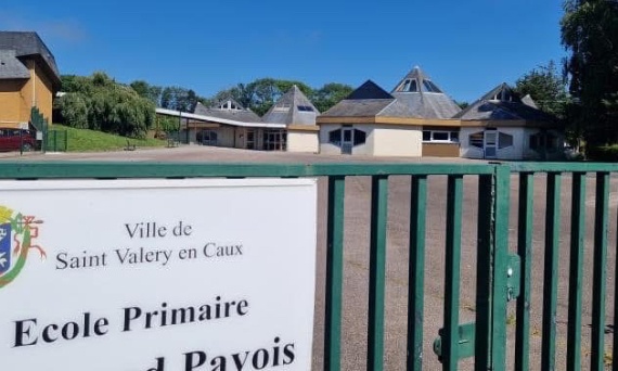Non à la fermeture d’une classe à l’école du grand pavois Saint-Valéry-en-Caux