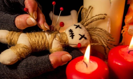 Un rituel pour s&eacute;parer un couple +229 91009836 marabout vomivo