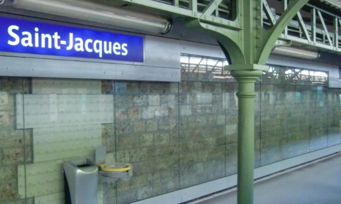 Je souhaiterais supprimer la station de m&eacute;tro Saint-Jacques sur la ligne 6 &agrave; Paris