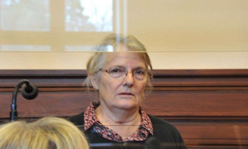 Soutien à Jacqueline Sauvage, pour qu'elle retrouve une vie normale rapidement.