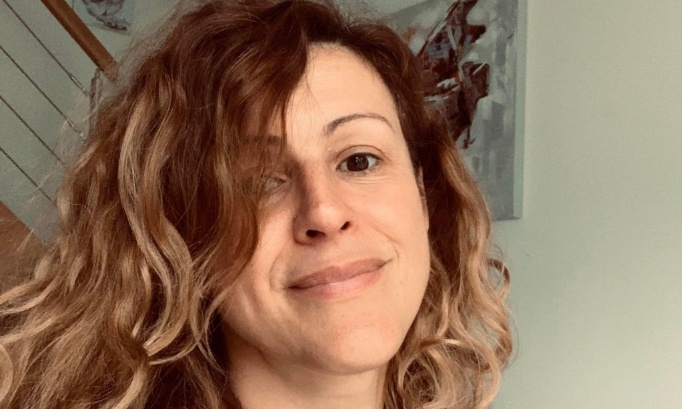 Assistantes maternelles brisées par la PMI : abus, dénonciations mensongères, vies détruites.