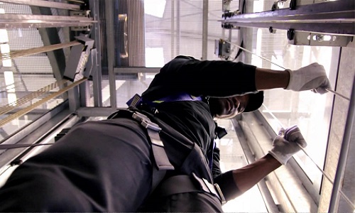 Demande de réparation de l'ascenseur de l’immeuble