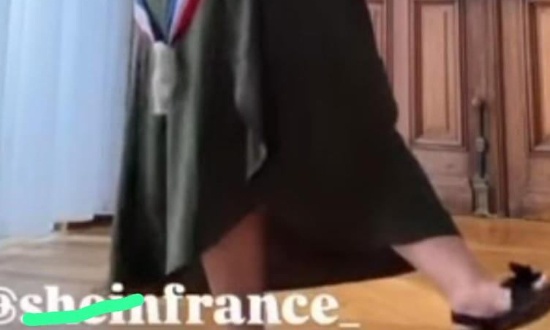 Allez ouste du balais, pas d'influenceur de la fast fashion à la mairie de Saint-Denis.