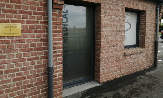 Laissez nous notre m&eacute;decin, SVP