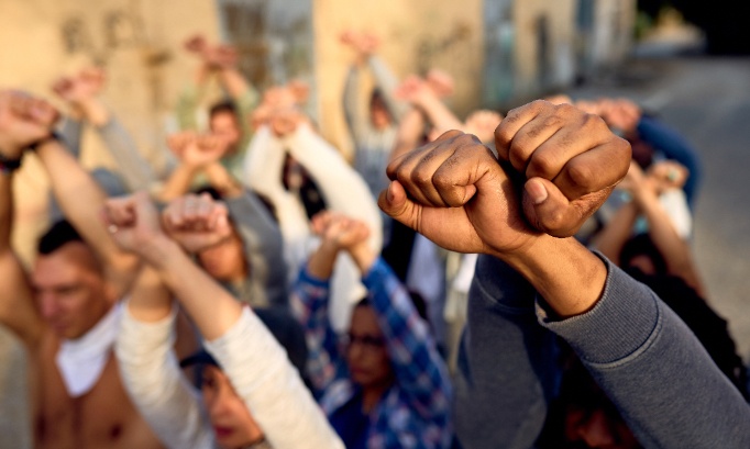 Pour le maintien de Caroline Spécia à la direction du périscolaire de Bousse