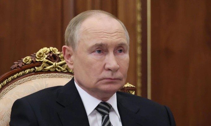 Oui au dialogue, mais NON à l’immunité pour Vladimir Poutine en Suisse