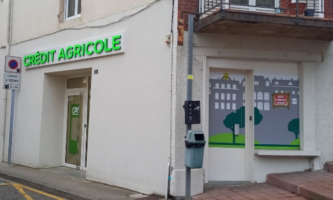 Pour le maintien du guichet Crédit Agricole de Régny