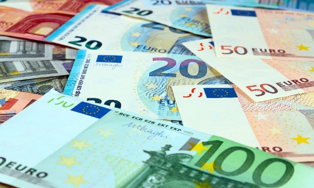 Pour un État plus juste et efficace : simplifions l’administration, supprimons les privilèges, et mobilisons les grandes fortunes !