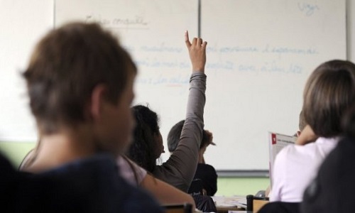 Demande pour que M. Ciutad reste enseigner au Lycée de l'Albanais.