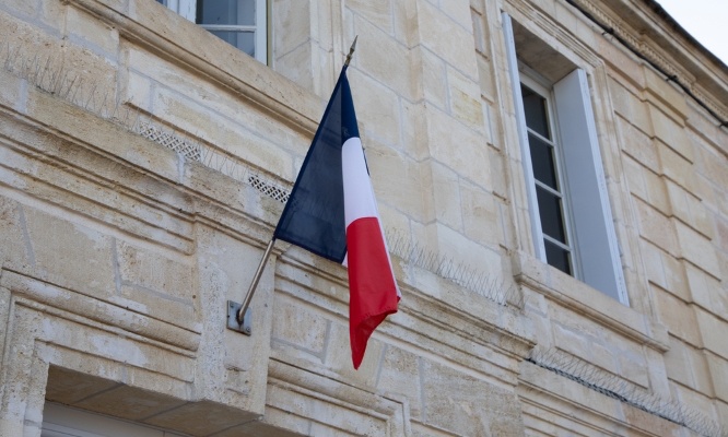 Pour une refondation démocratique et un engagement citoyen