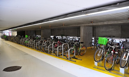Pour que le parking vélo Sainte Aurélie reste gratuit ; Strasbourg gare