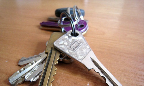Loi qui permet d'occuper un logement à partir de 48 heures d'absence de son propriétaire