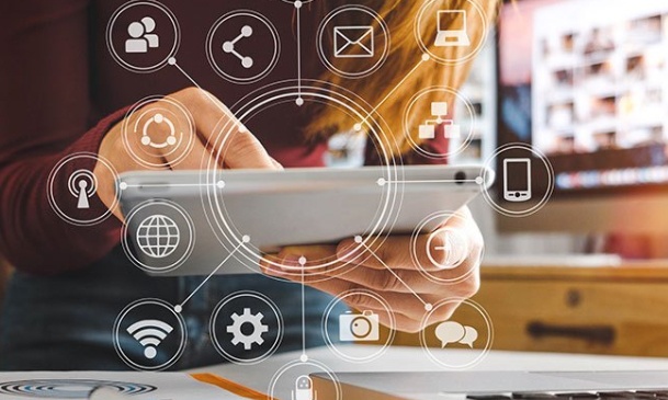 Pour un référendum sur l'identité numérique en France