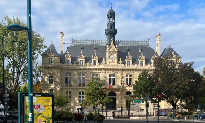 Fermeture de la rue HOCHE