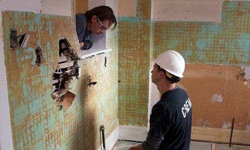 Contre le d&eacute;m&eacute;nagement des CS au premier &eacute;tage