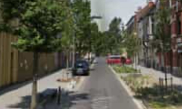 Pour le retour des stationnements dans notre rue !