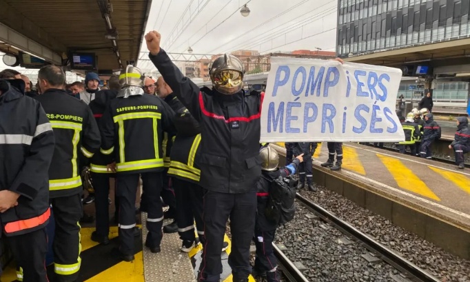 Privés de badges Vigik pour accéder rapidement aux immeubles, les pompiers du Rhône disent STOP !